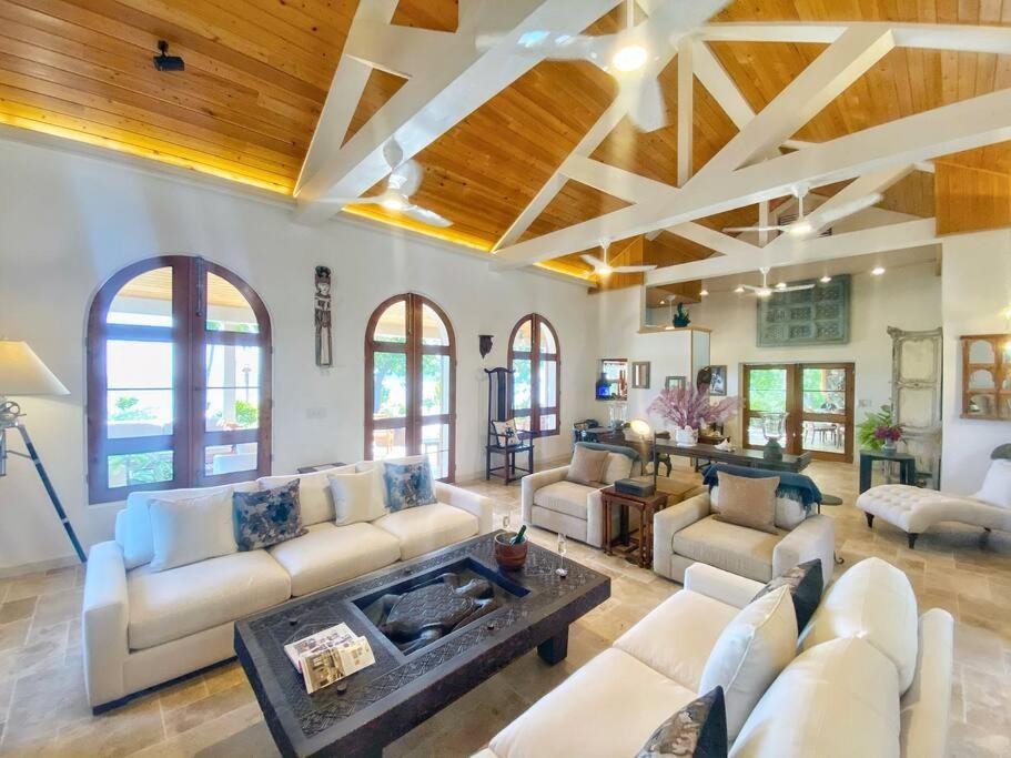 Luxury 7Br Waterfront Villa With Views Of Marina Cay And Scrub Island East End Exterior foto